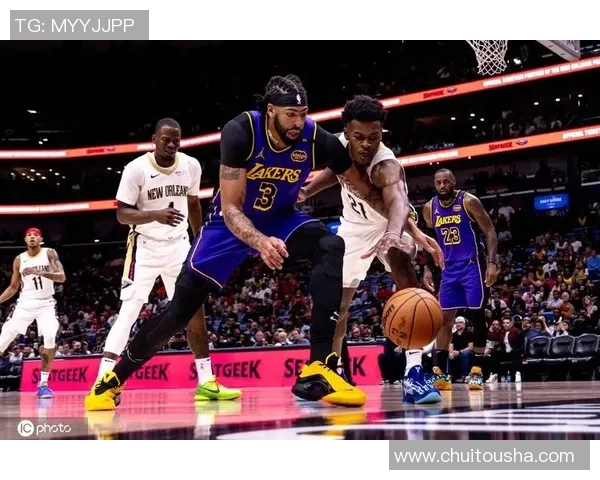 湖人五连胜詹姆斯戴维斯58分，利拉德31分9助攻力克雷霆亚历山大28分